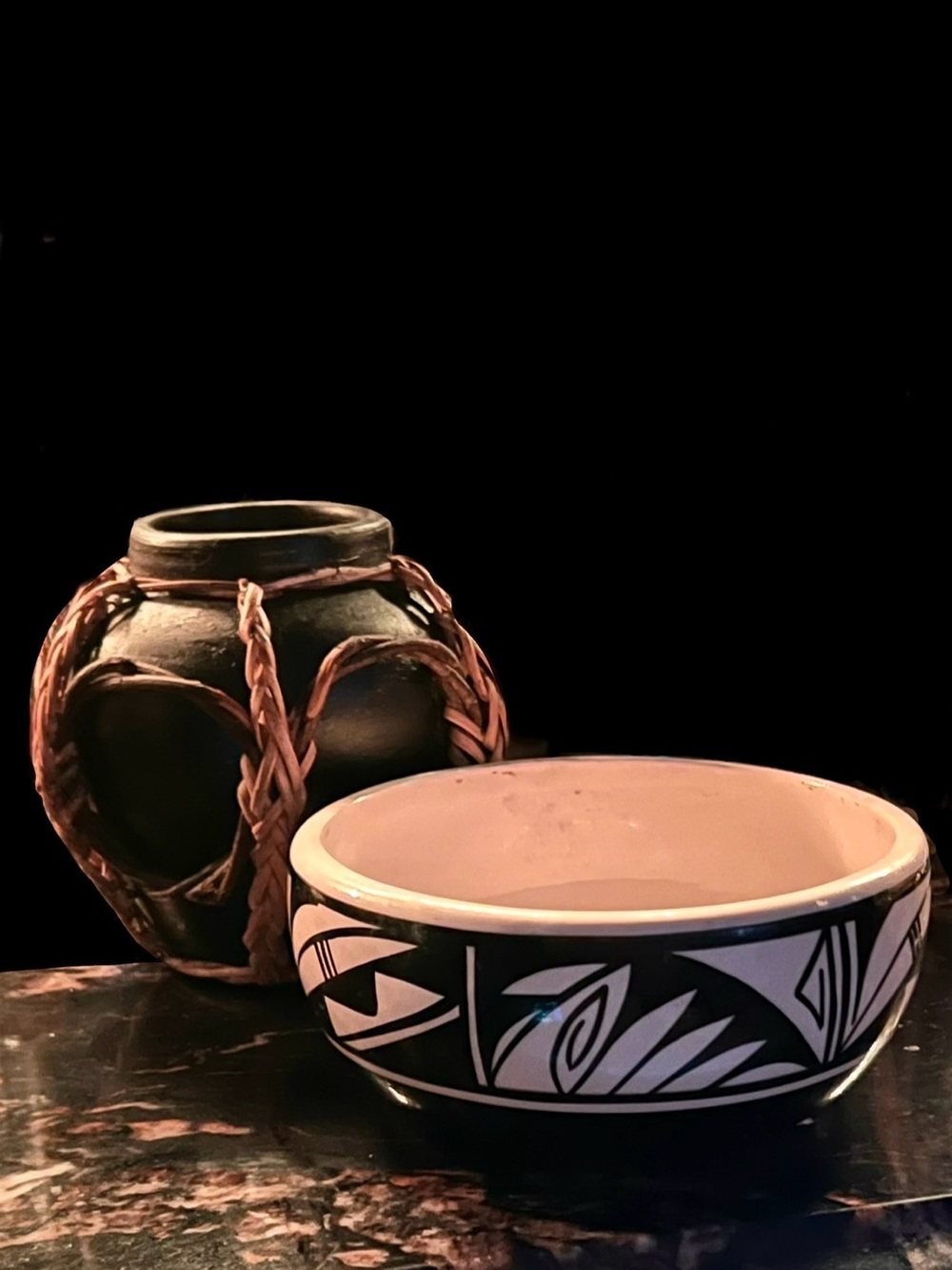 Ute Mountain Tribe Pottery Vase
Signed "TAIK" MTN POTTER Native American Southwe